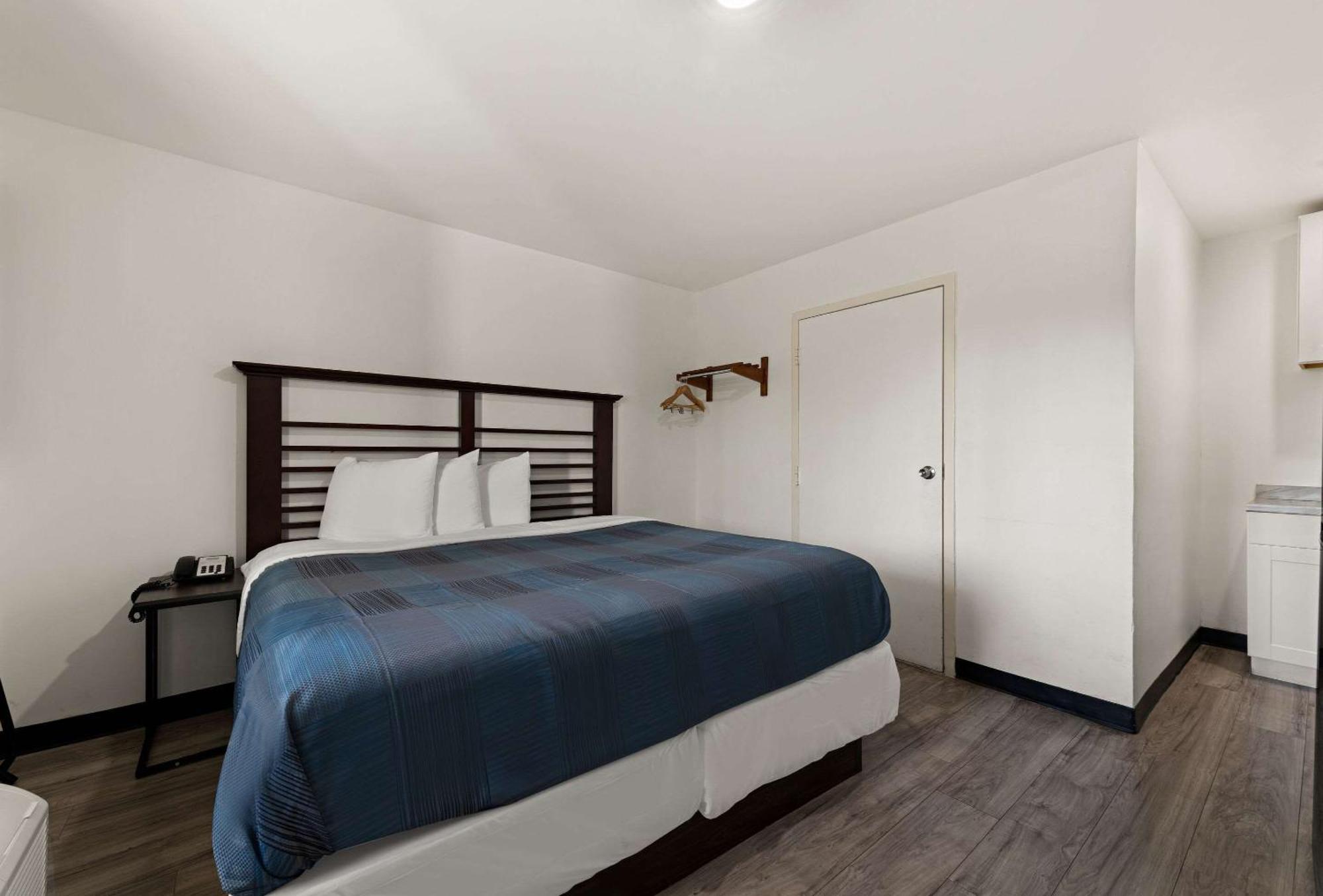 Rodeway Inn Charlotte Kültér fotó
