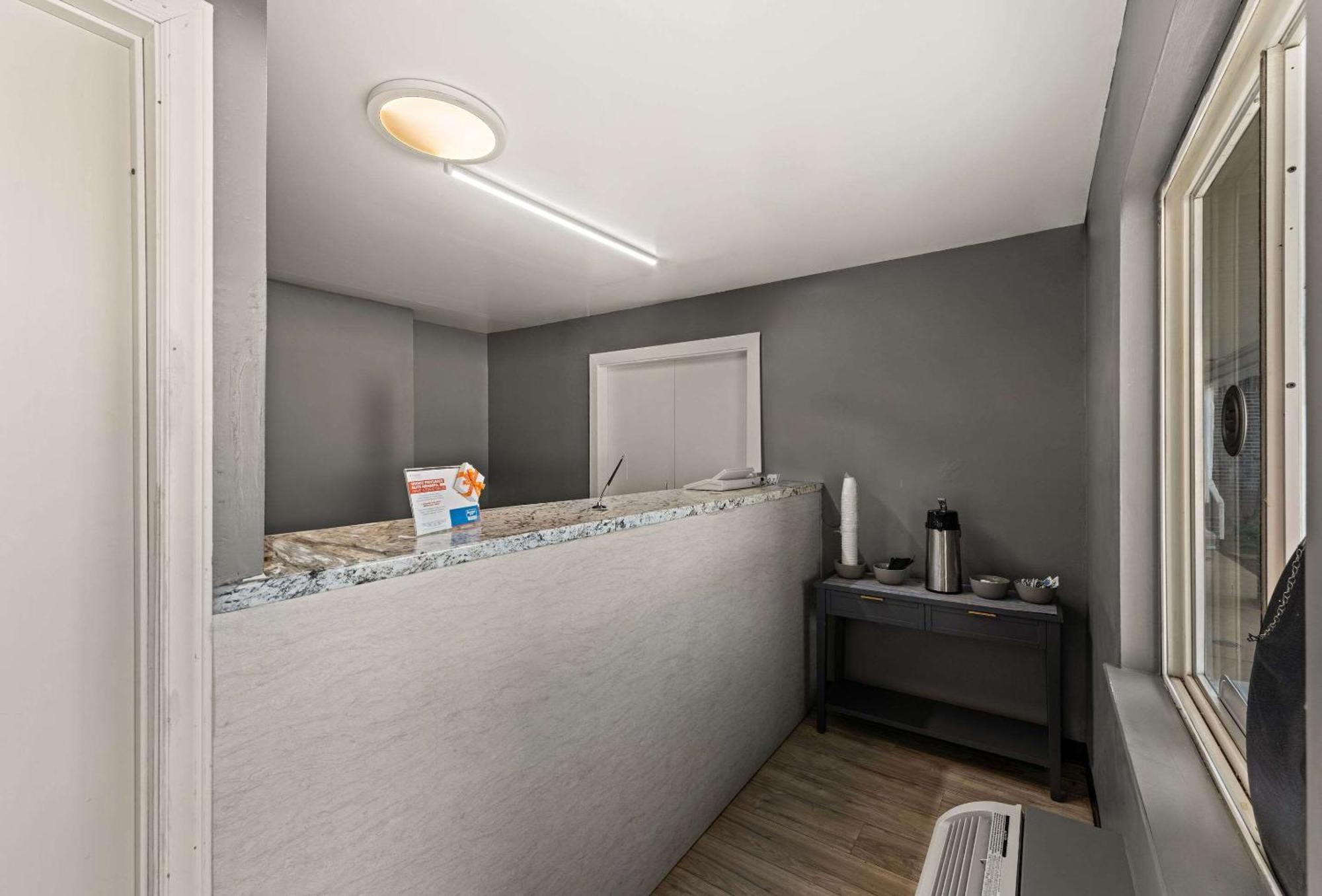 Rodeway Inn Charlotte Kültér fotó